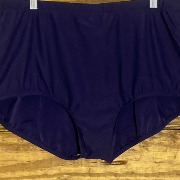 Plus Size Solid Basic Bottom - Picture 5 of 10